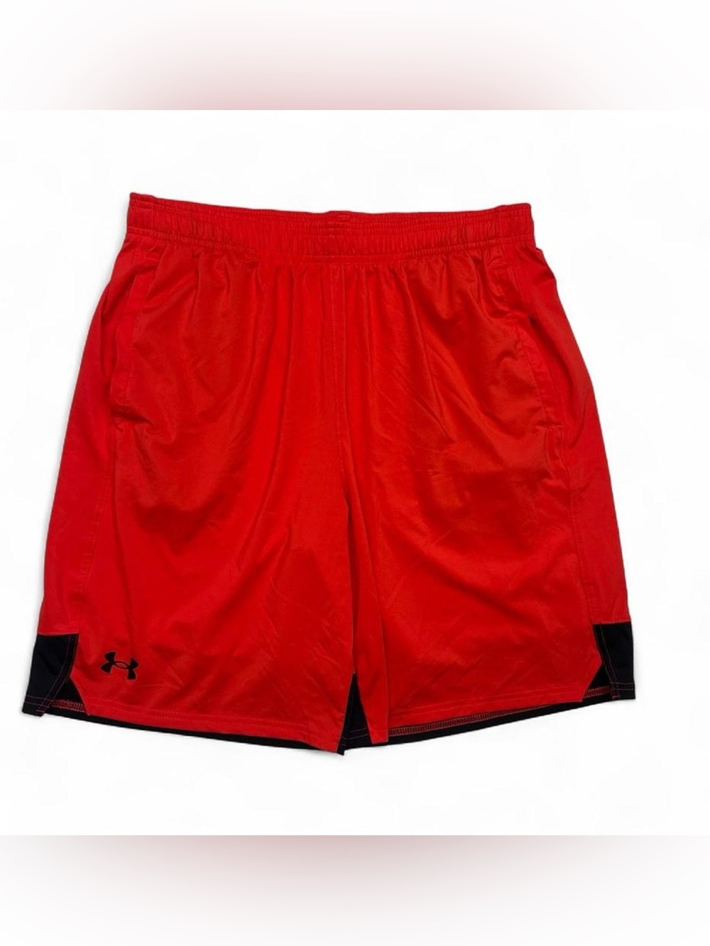 Under Armour Men’s Loose Fit Large Red Black Shorts